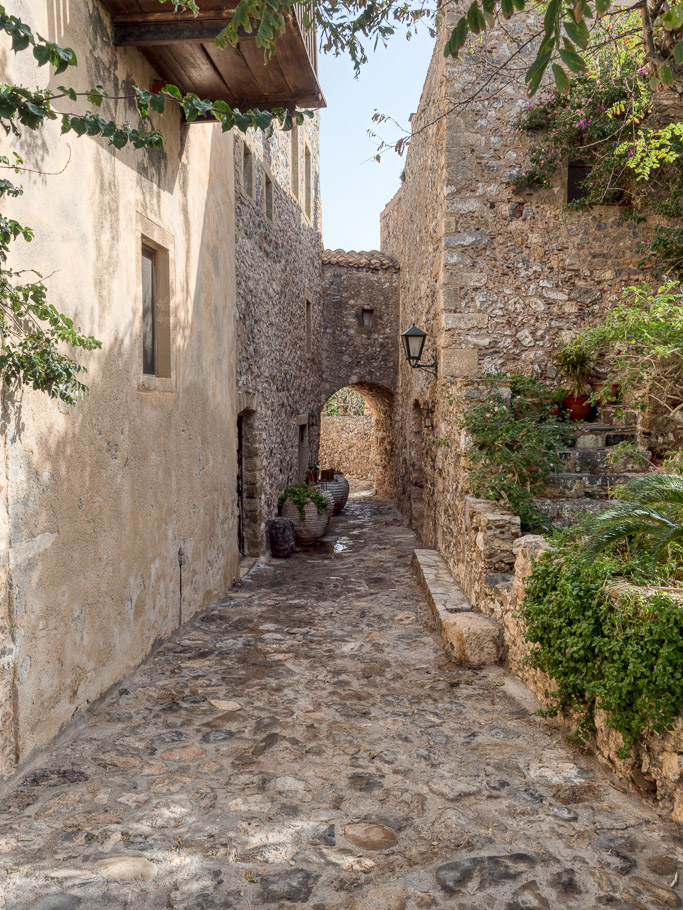 Monemvasia, Street and Arch