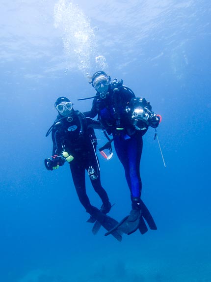 Claudia and Michelle - Kerang Makassar